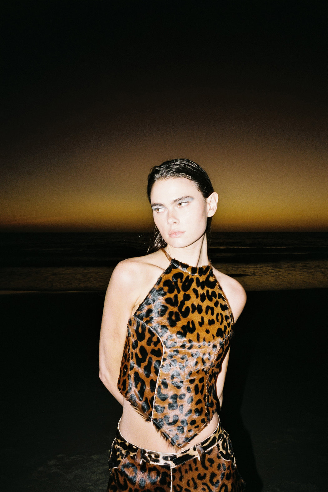 LEOPARD HALTER TOP