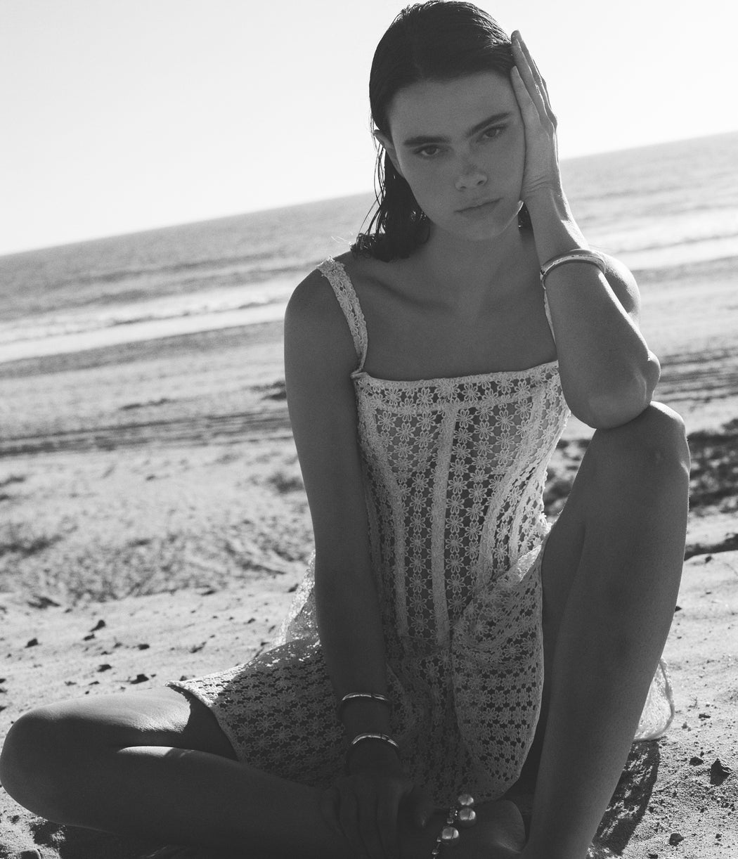 DAISY LANA LACE DRESS