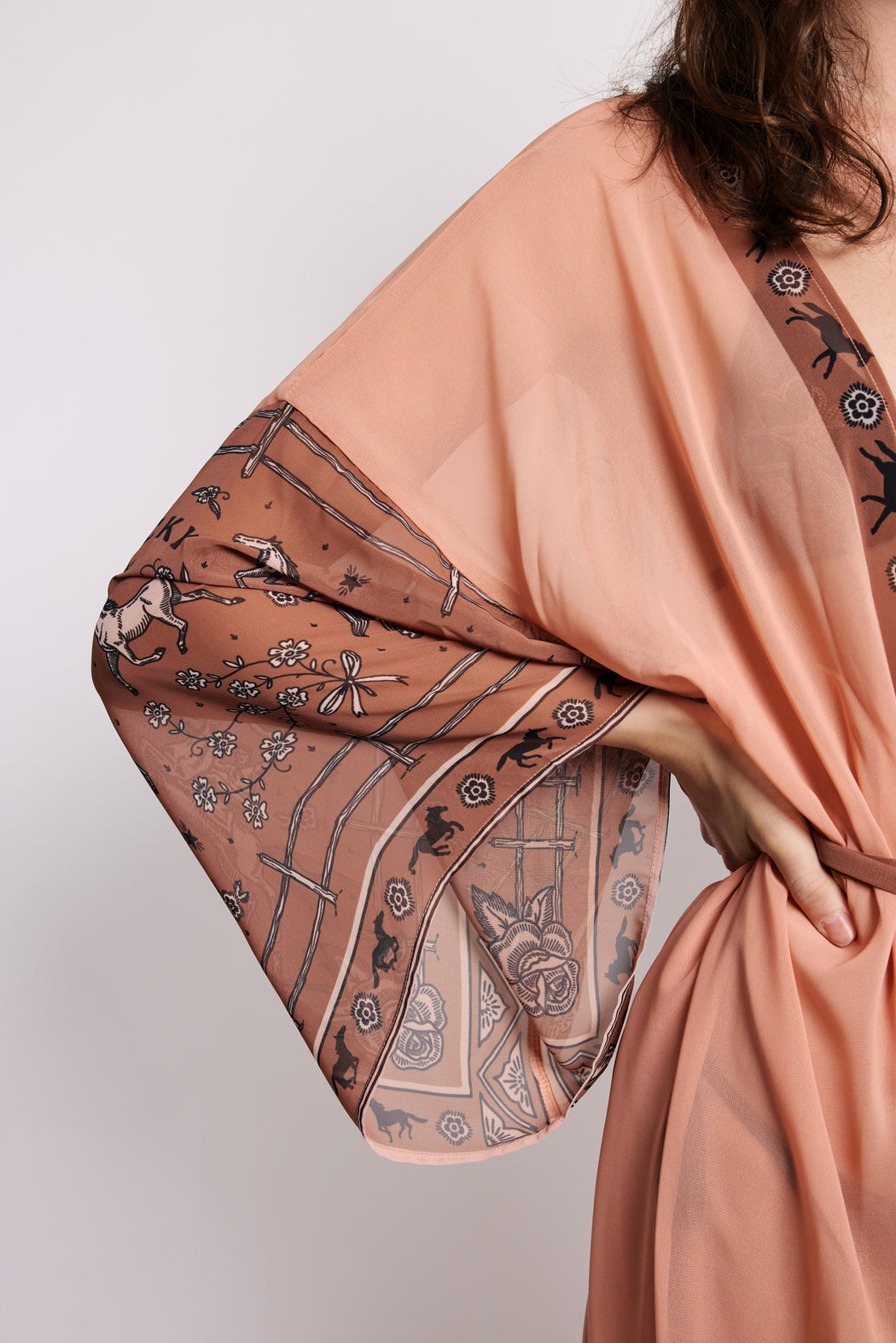 HORSEY KIMONO