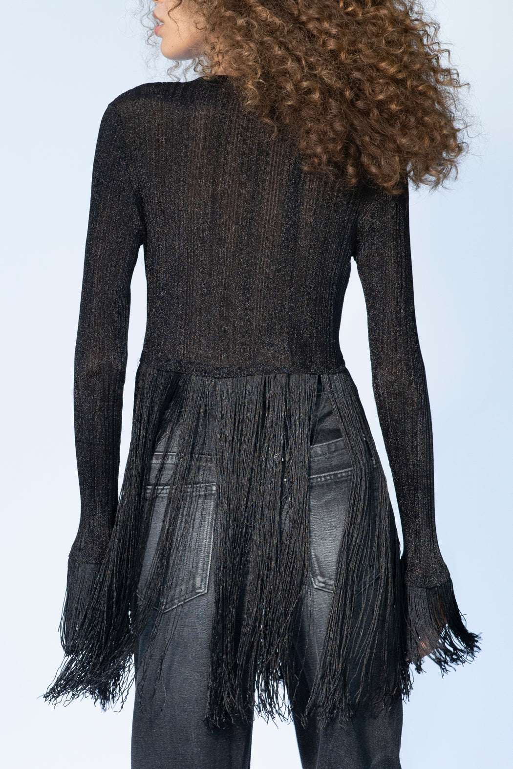 SATINE LONG SLEEVE TOP IN BLACK