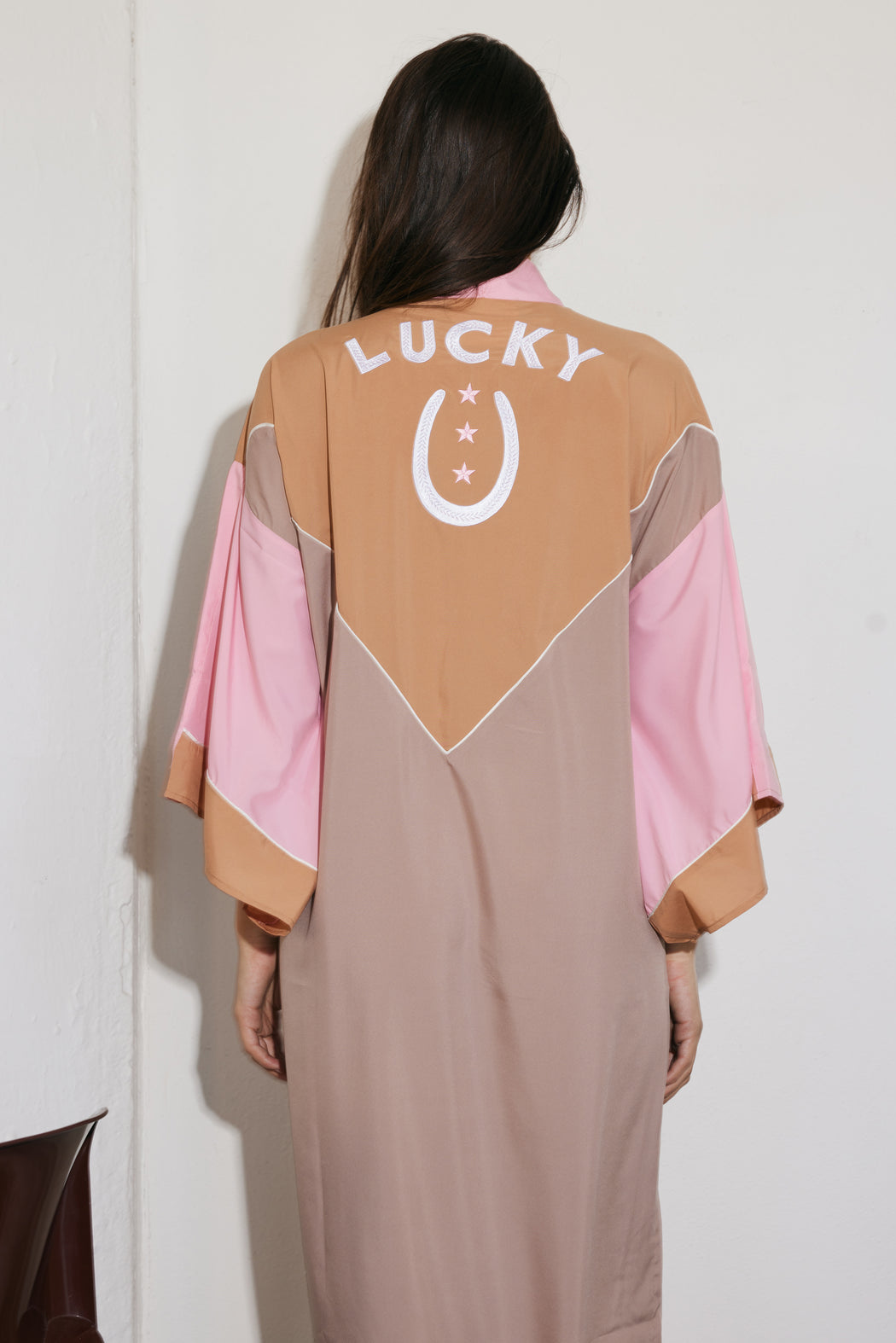 LUCKY OPEN STYLE ROBE