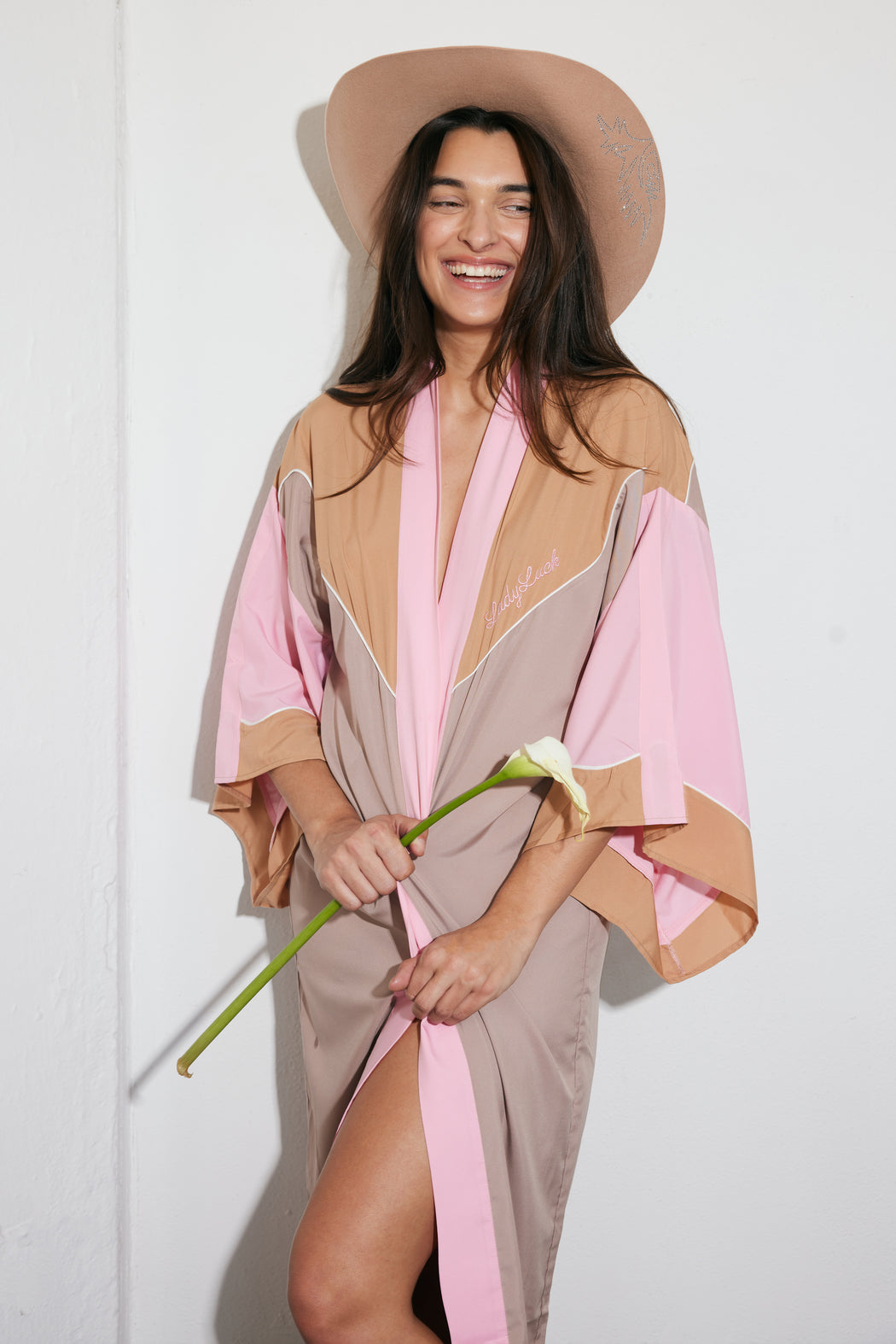 LUCKY ROBE