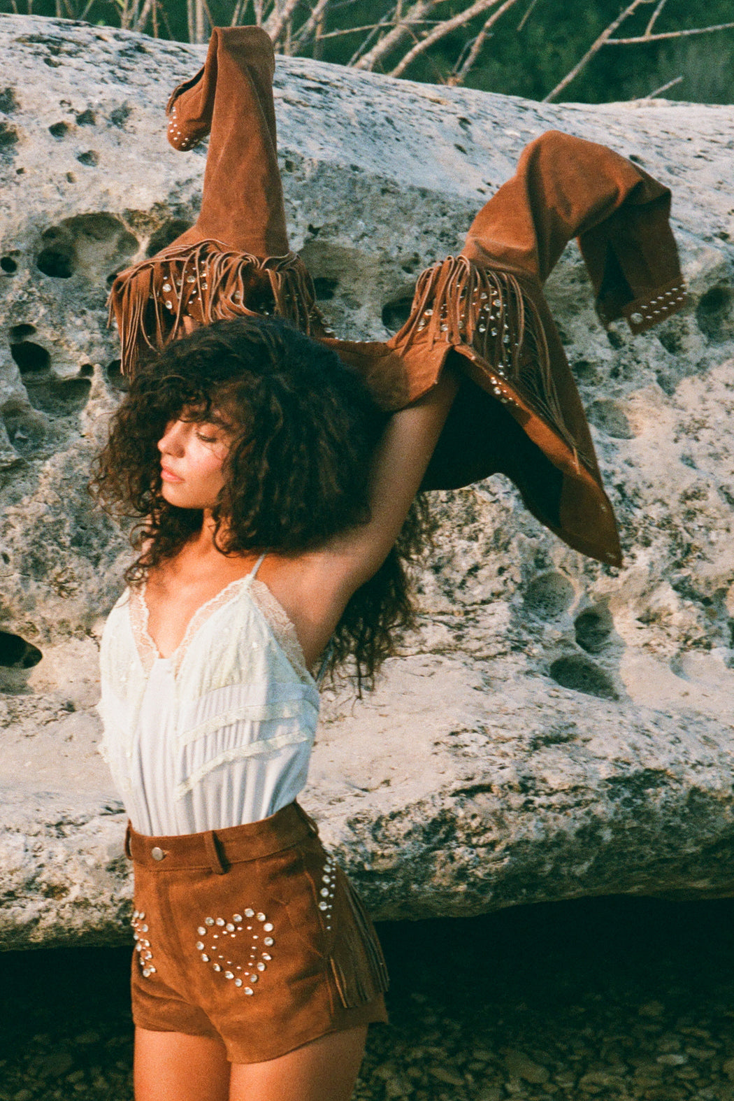 DIME STORE COWGIRL SHORT IN GINGERBREAD