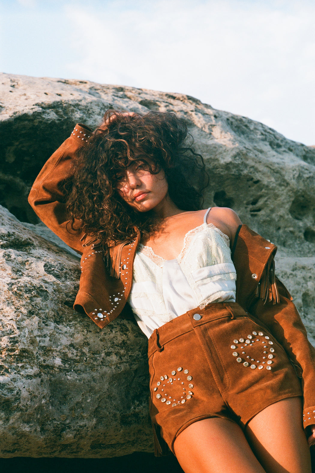 DIME STORE COWGIRL SHORT IN GINGERBREAD