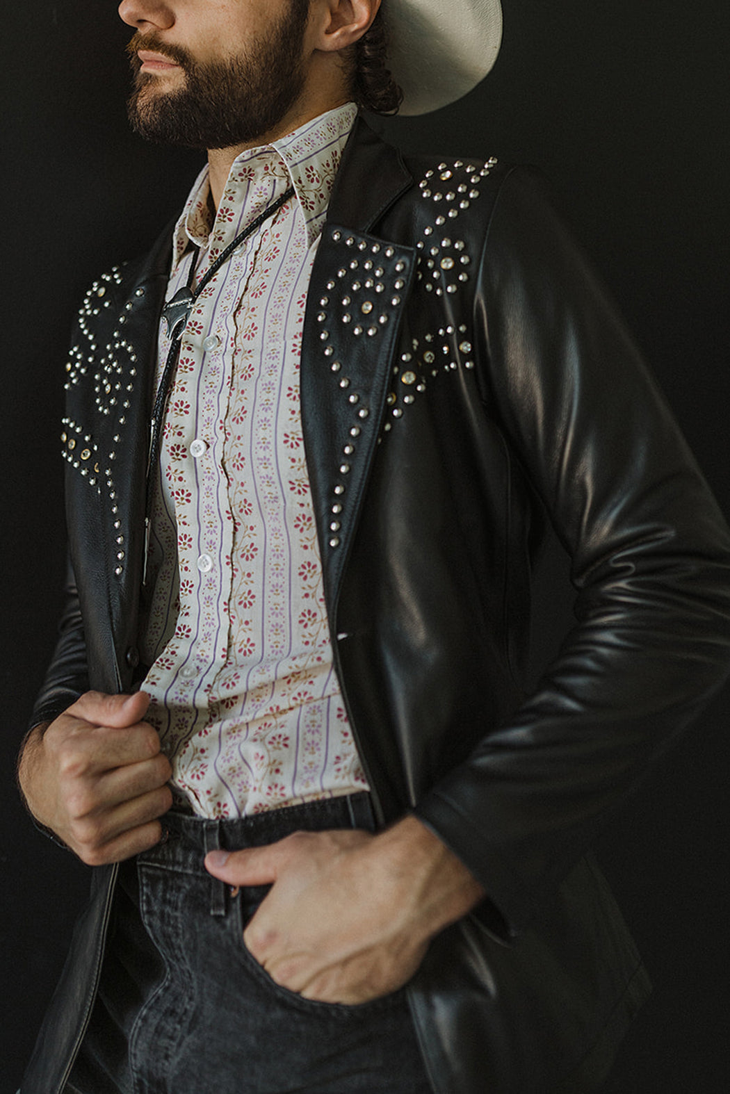 MENS STUDDED BLAZER