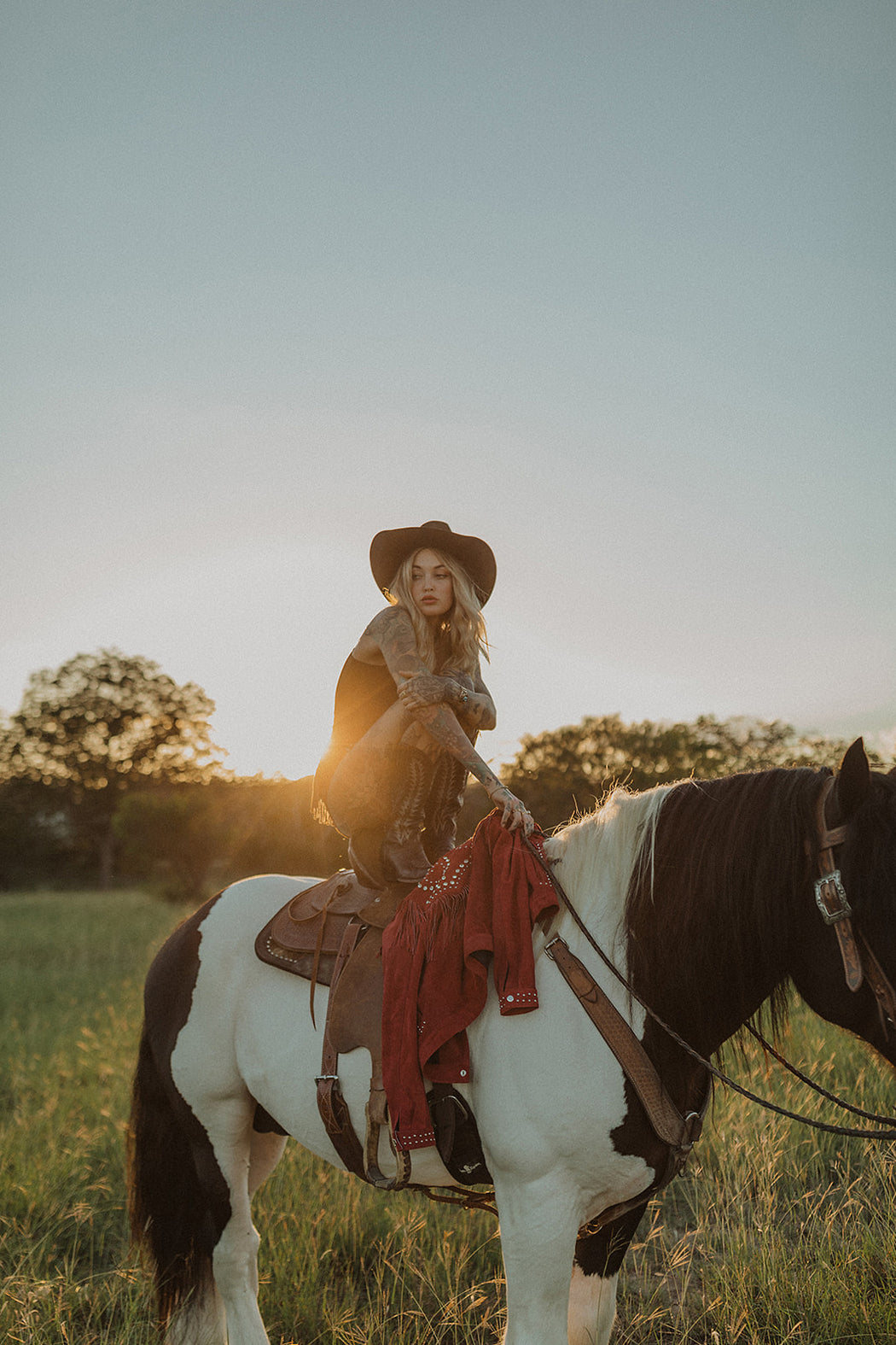 DIME STORE COWGIRL SHORT IN LOVE POTION
