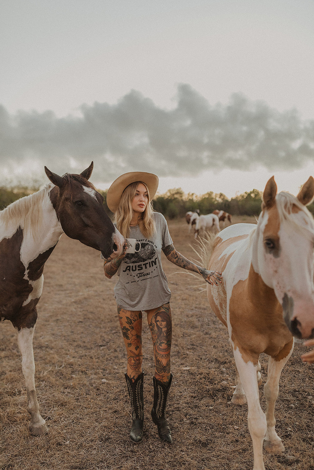 HEART & SOUL OVERSIZED TEE