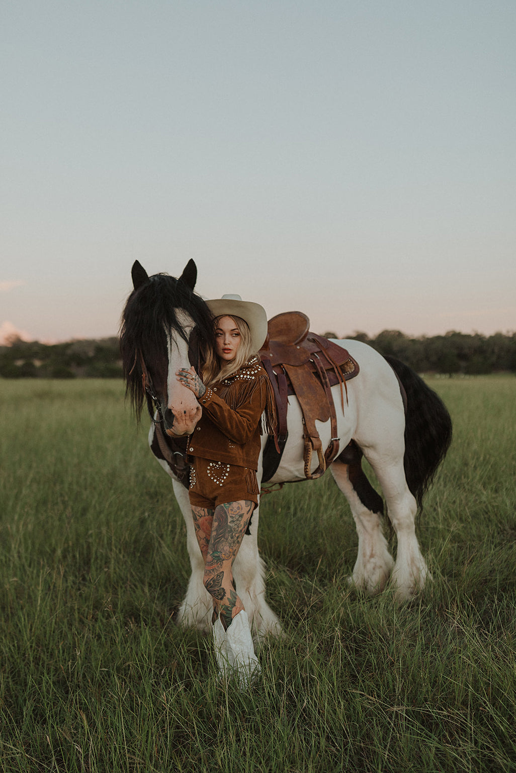 DIME STORE COWGIRL SHORT IN GINGERBREAD
