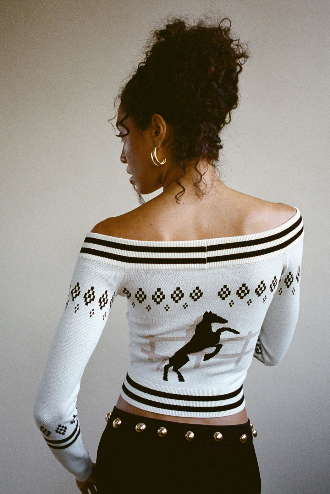 HORSE GIRL CARDIGAN IN IVORY