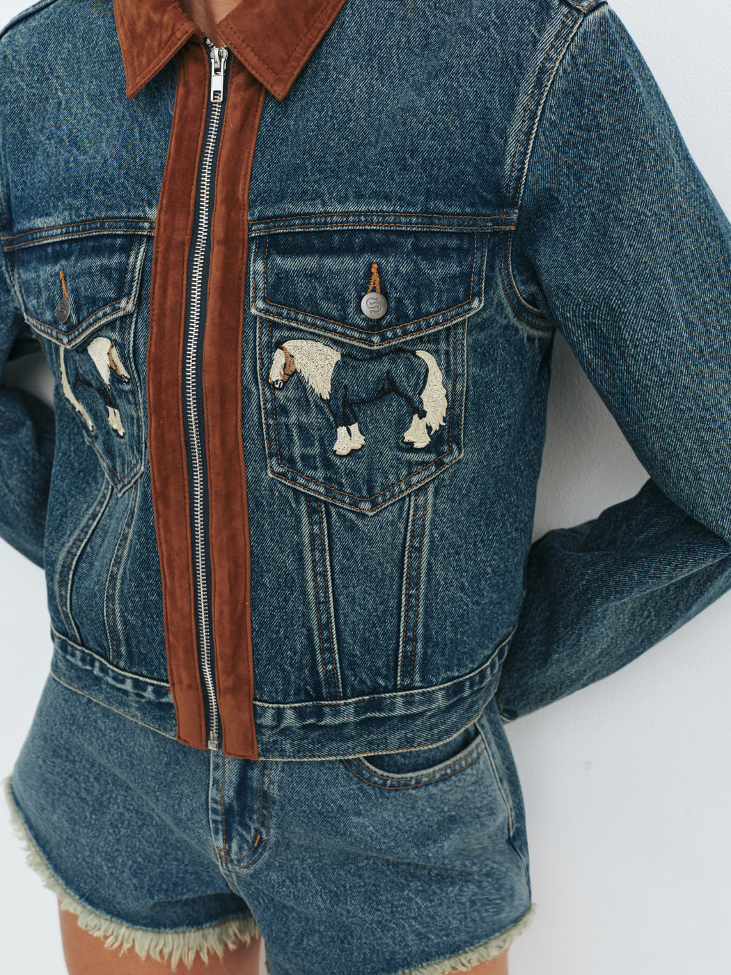 HORSEY JACKET