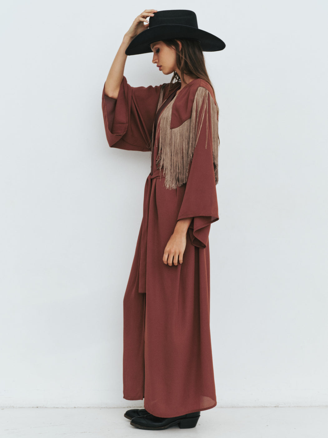 CANYON FRINGE ROBE