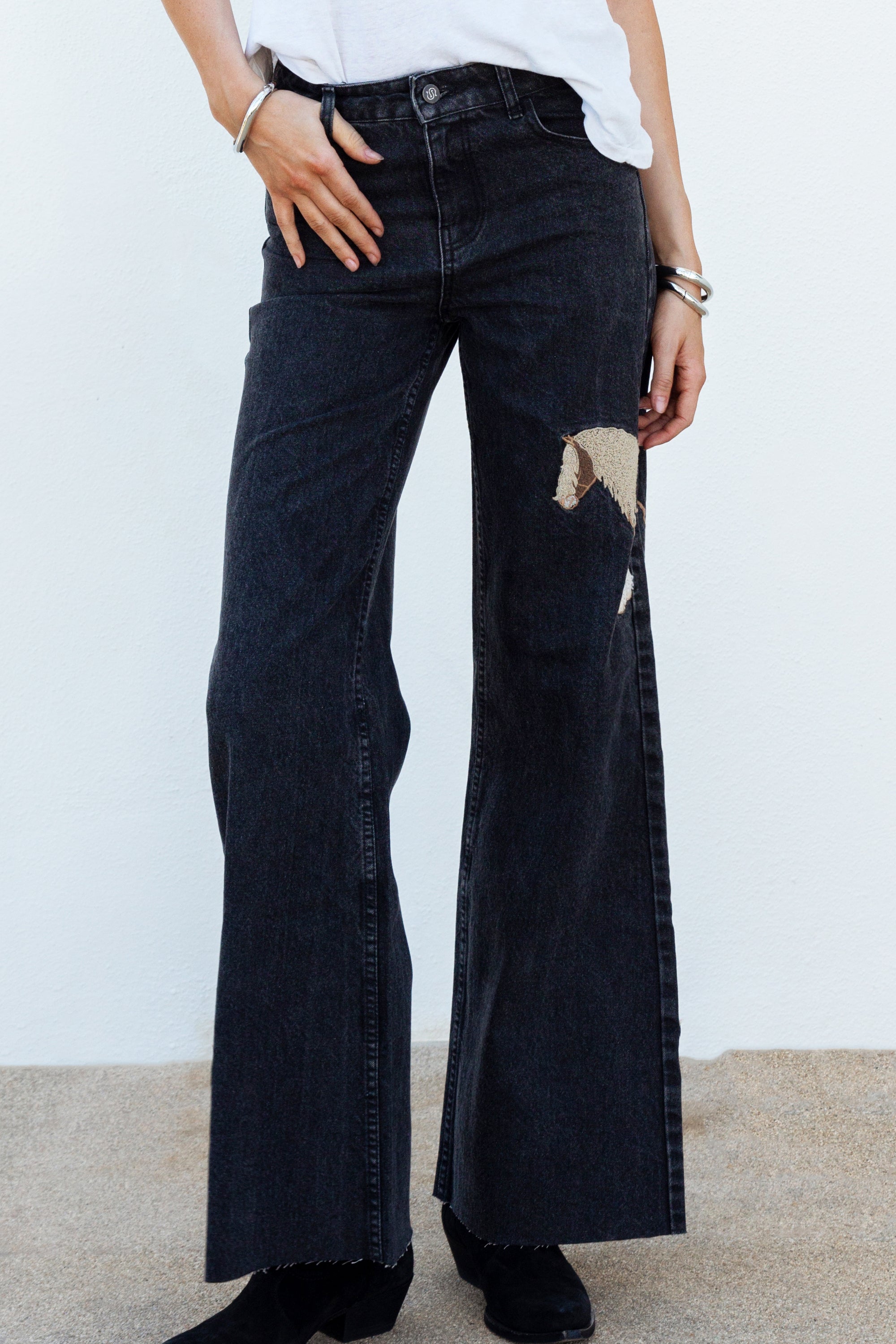 SARALI High Quality Jeans ブラック 30　　　H BLACK HORSEY JEANS — Understated Leather