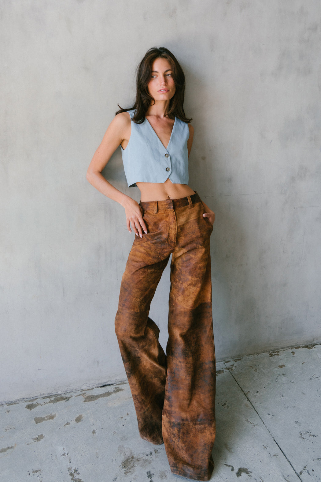DREAM PANTS IN DISTRESSED BROWN — Understated Leather