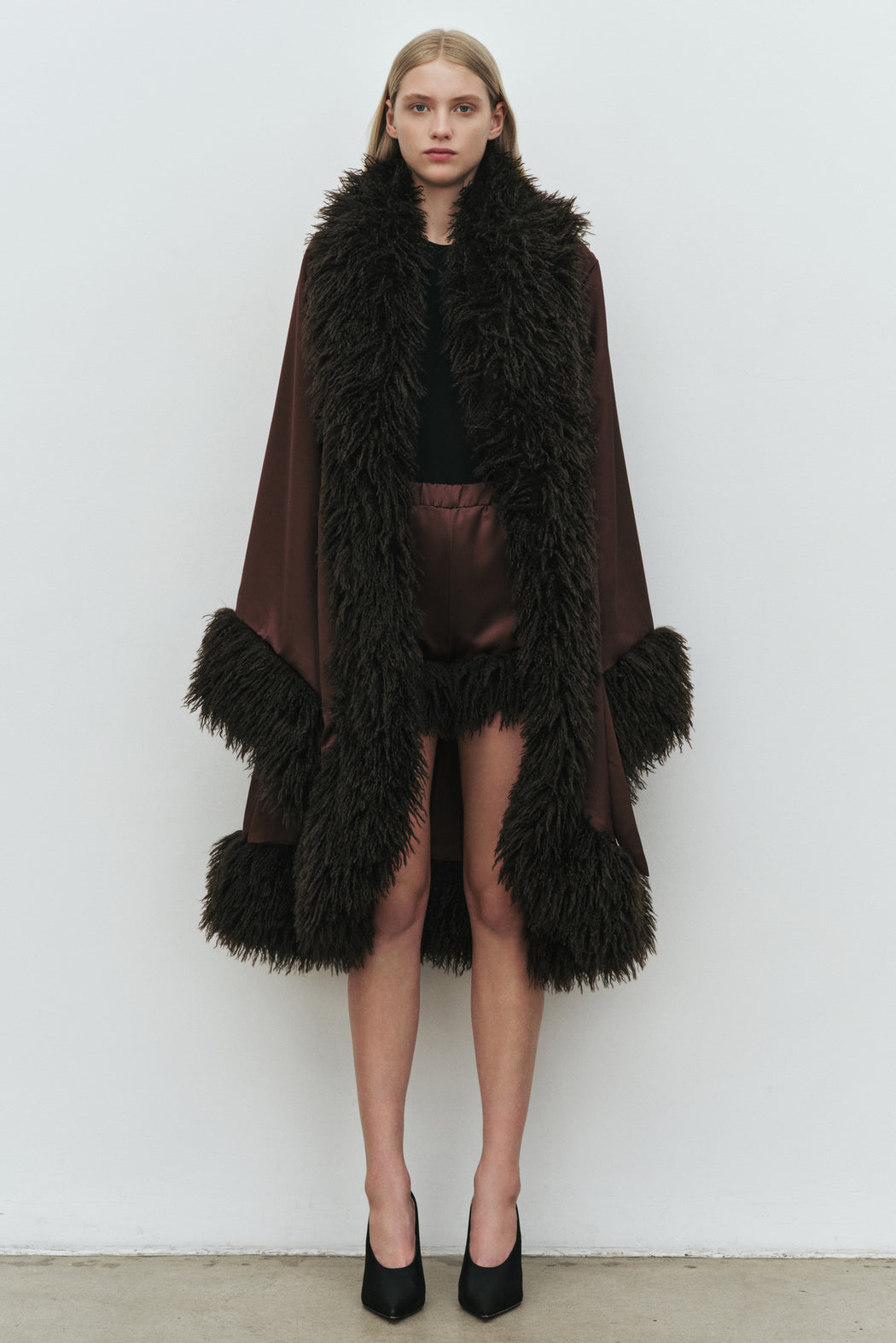 BUSTLE SHORT
