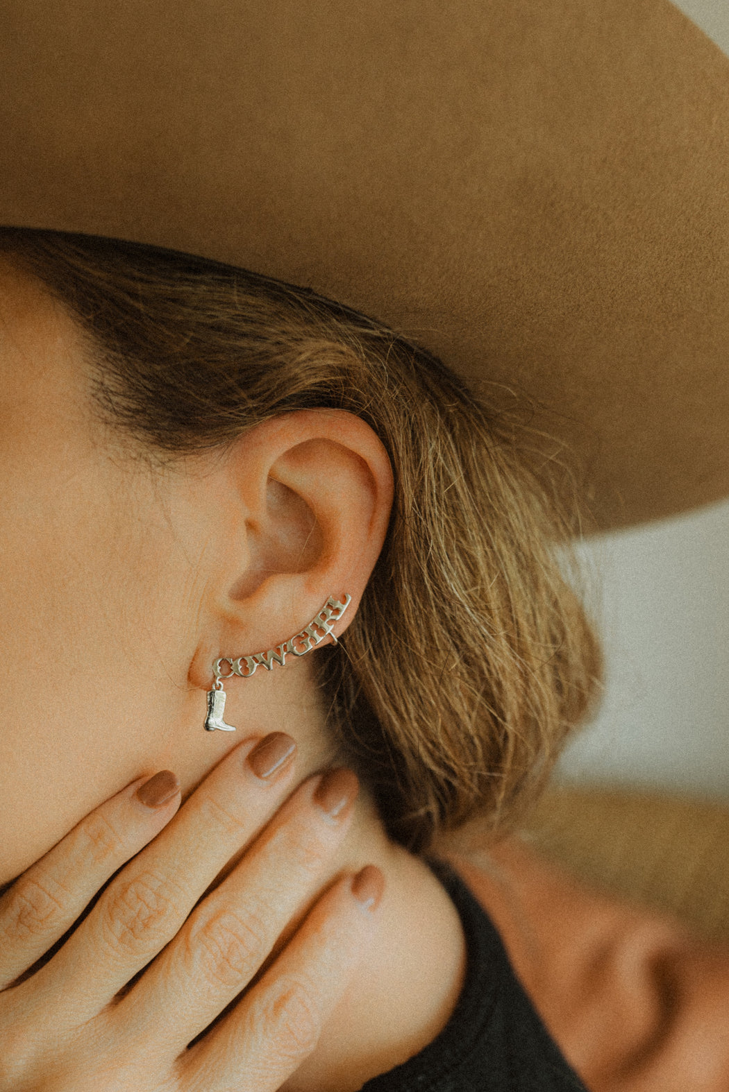 COWGIRL EAR CLIMBER IN SILVER