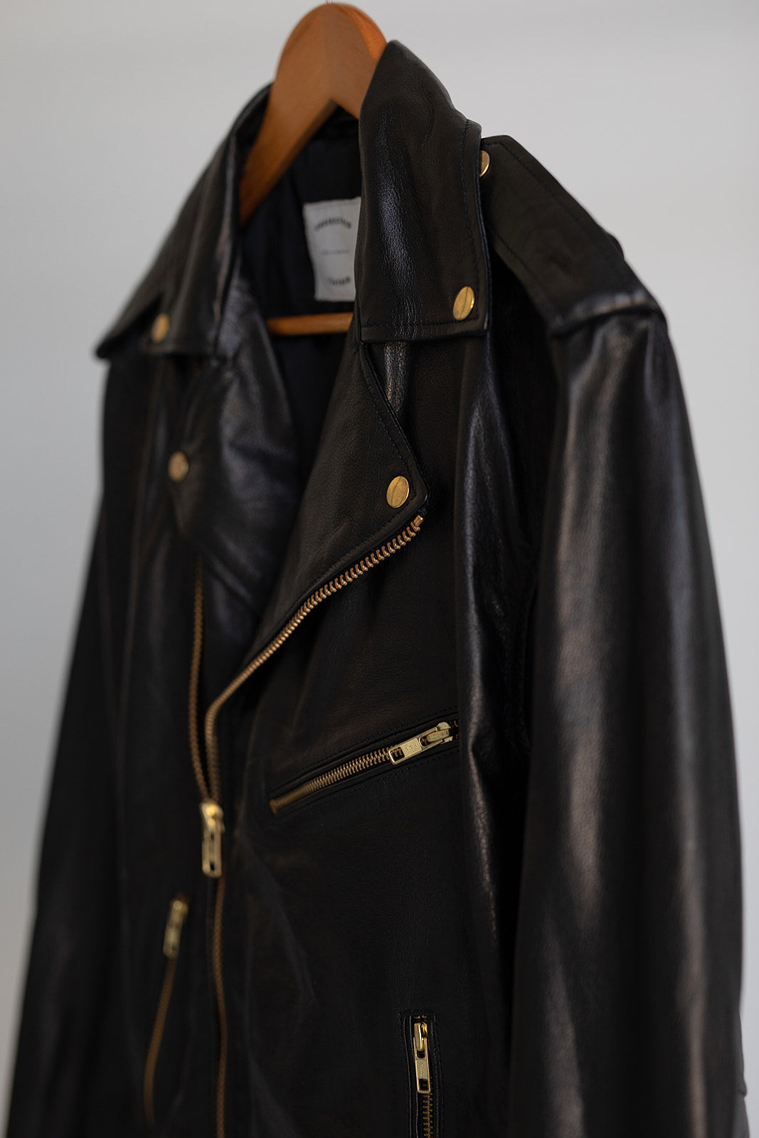 MENS ANTIQUE GOLD EASY RIDER — Understated Leather