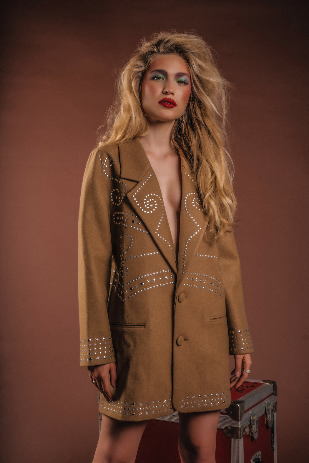 BROKEN HEART COAT