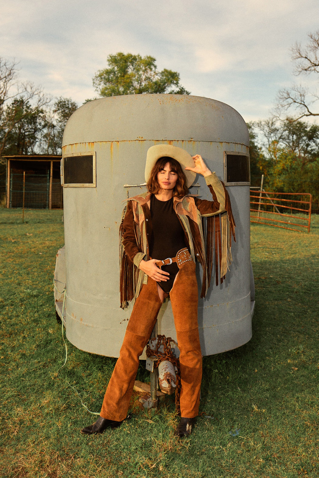 EARTH TONED AMERICAN WOMAN JACKET