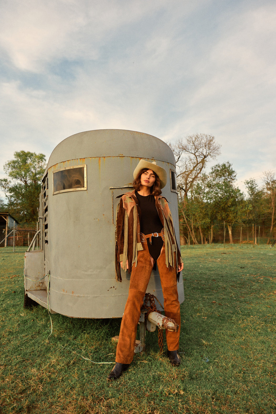 EARTH TONED AMERICAN WOMAN JACKET